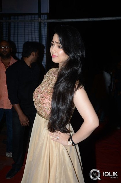 Charmi-at-Temper-Movie-Audio-Launch
